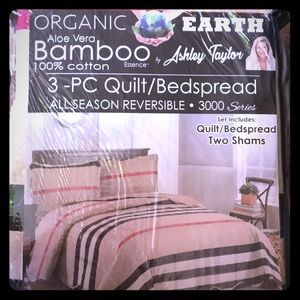 New organic  bamboo Quilt. Sizes  King,Queen